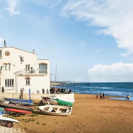 Holiday home 4 Bedroom Beautiful In *