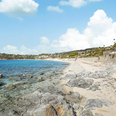 Holiday home 4 Bedroom Beautiful In